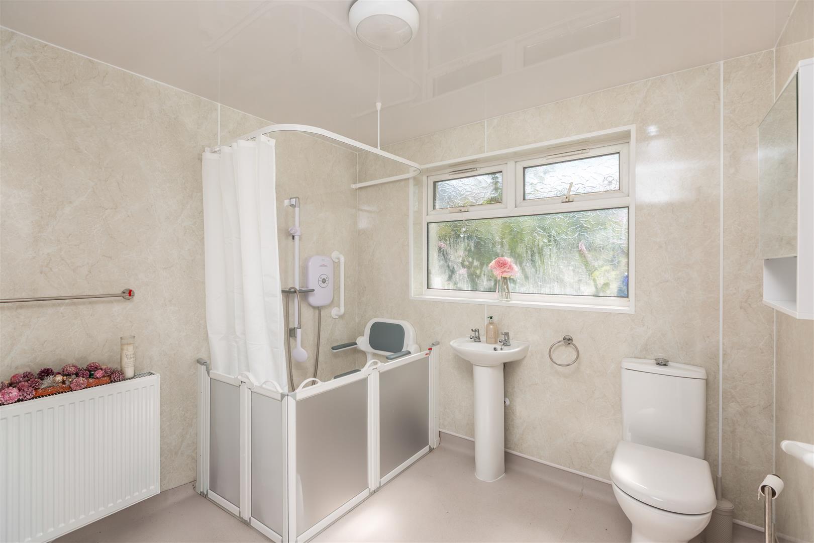 Oxford Street, Sandfields, Swansea, SA1 3JN